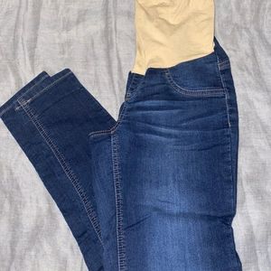 Maternity jeans